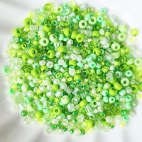 Бисер Preciosa Mix Ultra Green светло-зеленый, 8 грамм