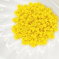 Бисер чешский желтый Preciosa 83110, размер 8/0  (3,1мм)
