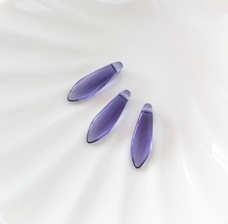 Чешские бусины Даггерсы Light Violet Glass Daggers 5*16mm 20500, 3шт