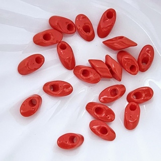 Лонг Магатама Красные Long Magatama 4*7мм, 0407 Opaque Red, 20 штук