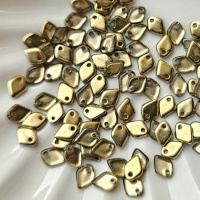 Бусины Чешские янтарные Dragon Scale 00030/26441 Amber Crystal, 3 гр (70шт)