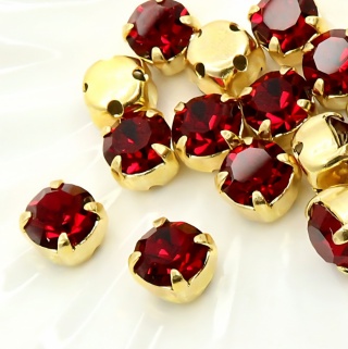 Шатон чешский темно-красный в золотой оправе Siam+gold, 6мм, 1шт